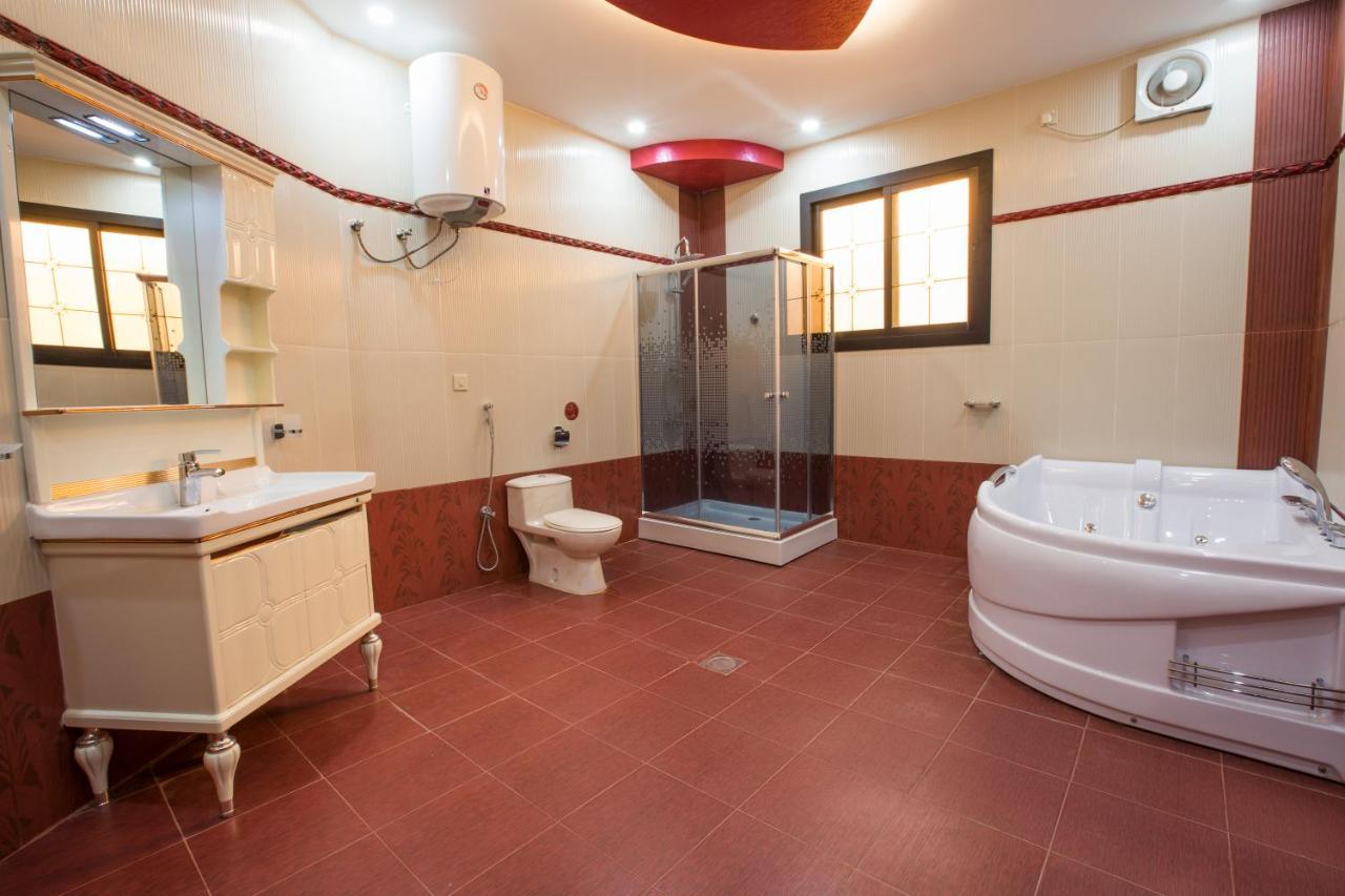 Luxury Hotel Apartments Tabuk Exterior foto